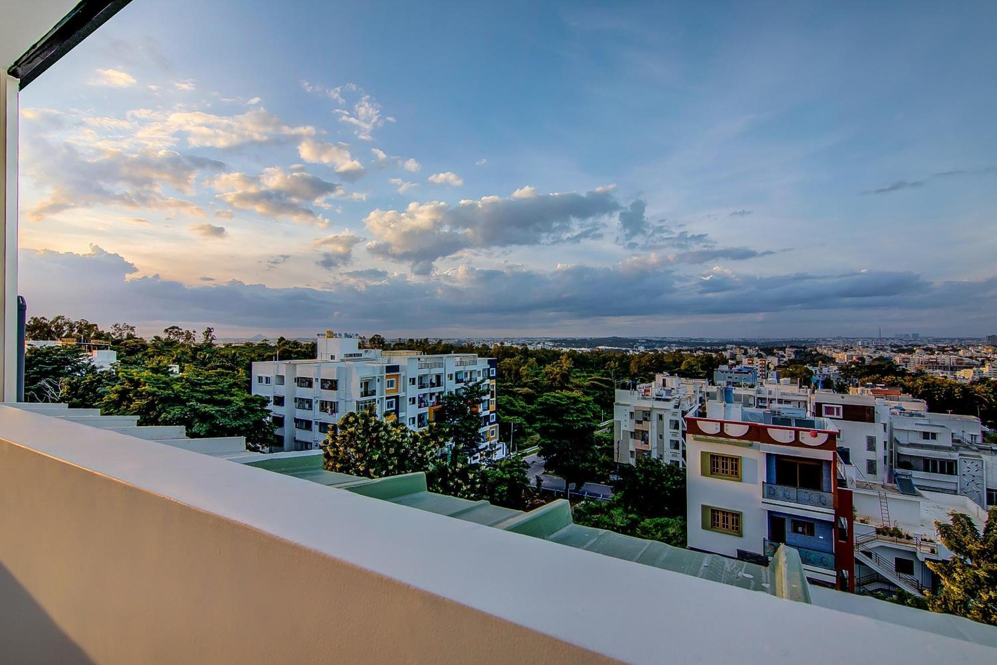 Super Townhouse Global Village Tech Park Near Kengeri Bus Terminal Metro Station Bengaluru Zewnętrze zdjęcie